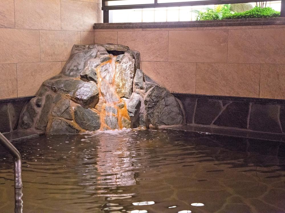 Natural Hot Spring Yaoji Hakata Hotel Fukuoka  Exterior foto