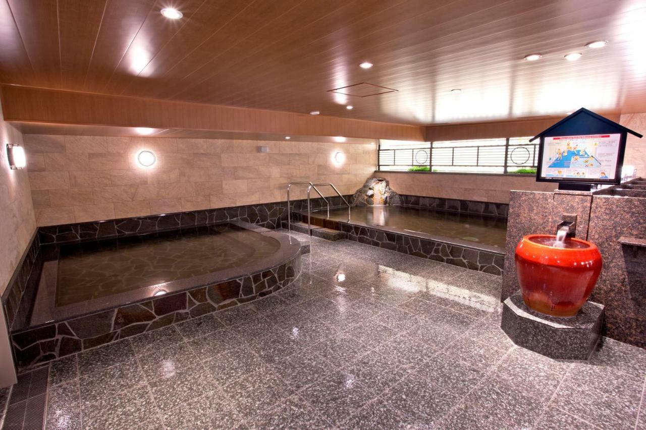 Natural Hot Spring Yaoji Hakata Hotel Fukuoka  Exterior foto